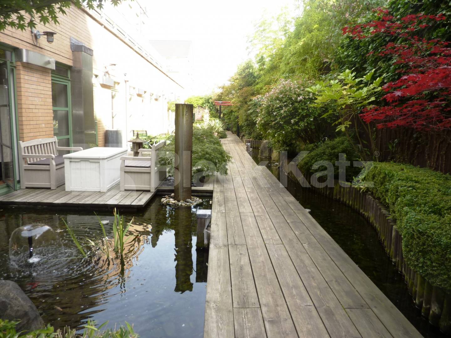 			MUST SEE!!, 2 Bedroom, 1 bath, 1 reception Apartment			 The Glass House Building, CAMDEN